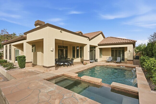 Building Photo - 6570 S Bogle Ave