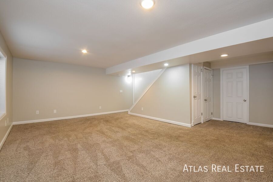 Building Photo - 13312 Ash Cir