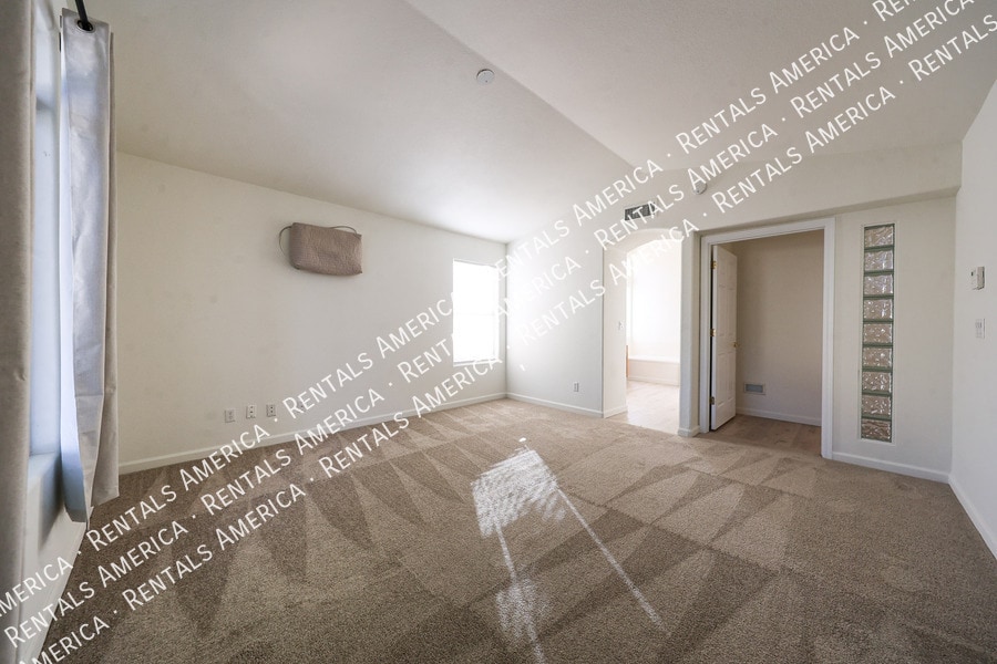 Building Photo - 6911 W Monte Lindo