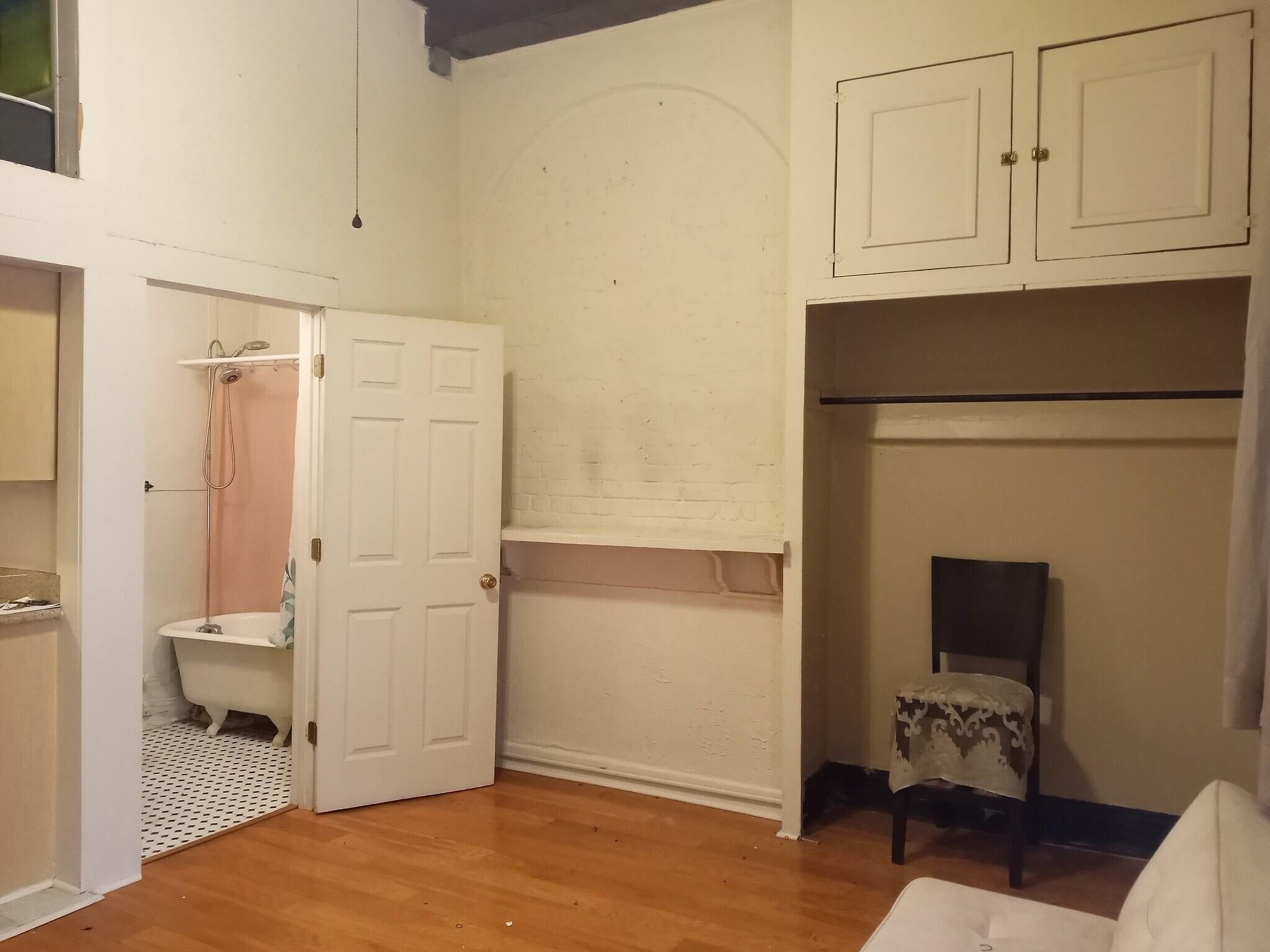 Building Photo - 929 Dumaine St