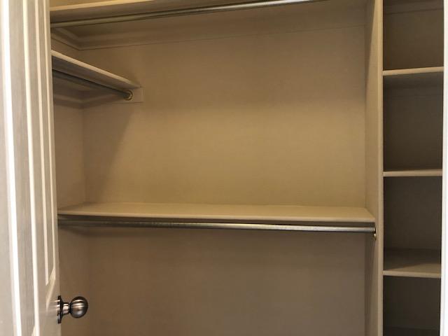 Building Photo - 639 Granite Point Tr SE