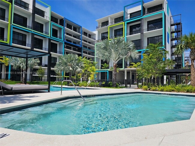 Primary Photo - 4400 Sunrise Blvd