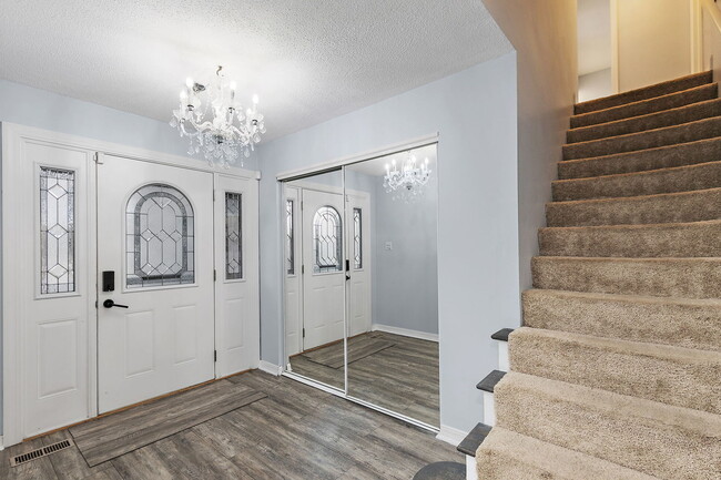 Building Photo - 1126 Tiverton Ct