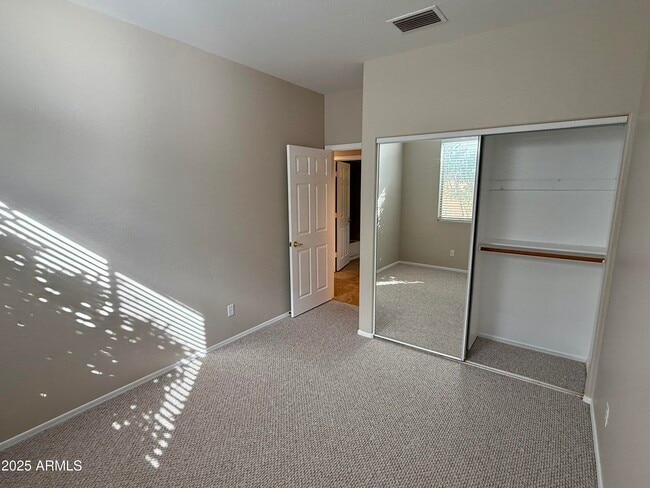 Building Photo - 26646 N 148th St