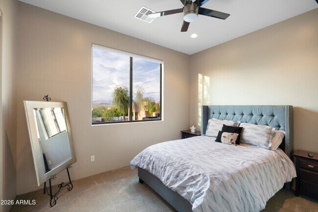 Building Photo - 33905 N 4th Dr