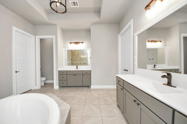 Building Photo - 1831 Golden Cape Dr