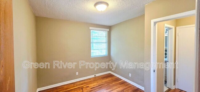 Building Photo - 11620 Charlie Rd
