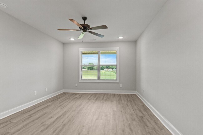 Building Photo - "Brand-New Townhome Awaits!"