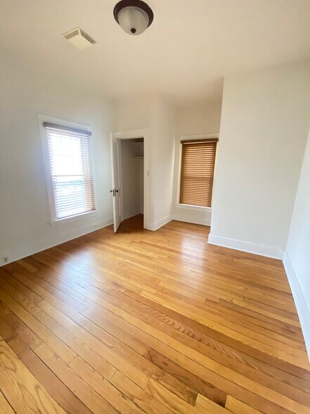 Bedroom 1 - 9 S Van Buren St