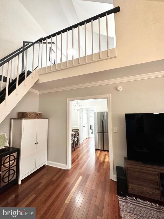 Building Photo - 718 S Washington St