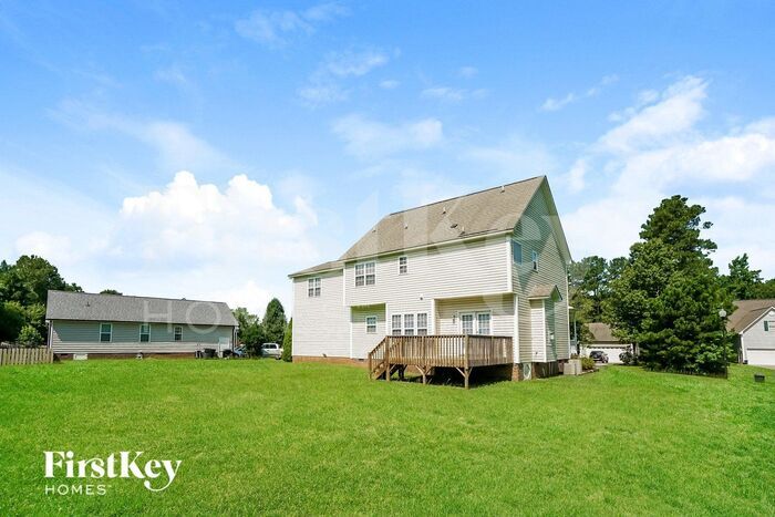 Building Photo - 178 Wilshire Way