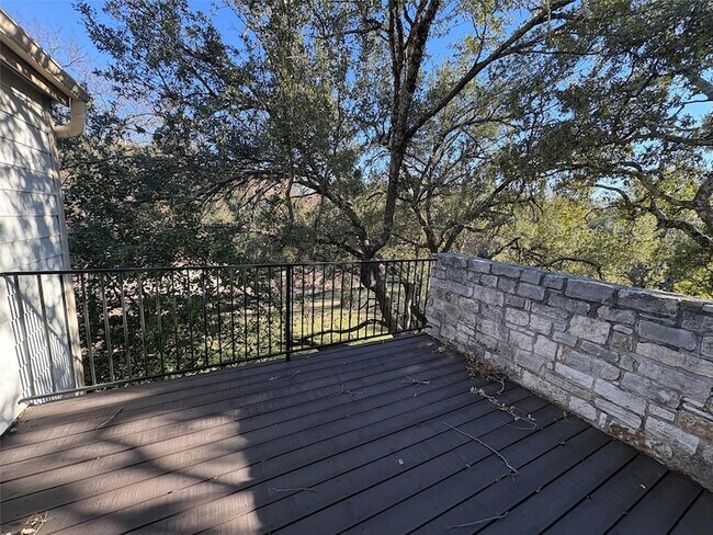 Building Photo - 9201 Simmons Rd