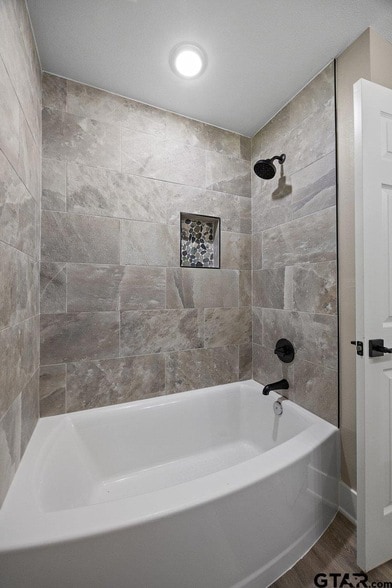 Building Photo - 437 Tara Lane