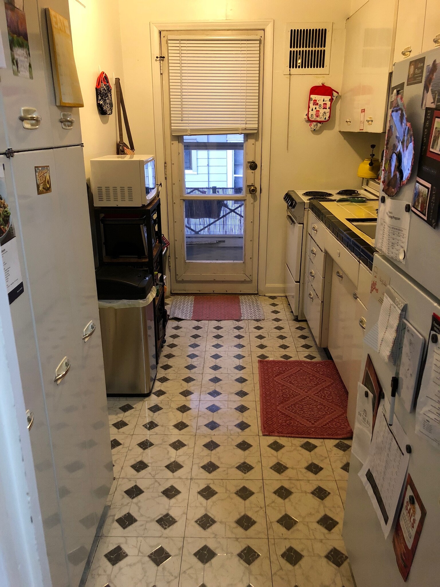 Building Photo - 2934 N Maryland Ave