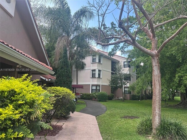 Building Photo - 10131 W Sunrise Blvd