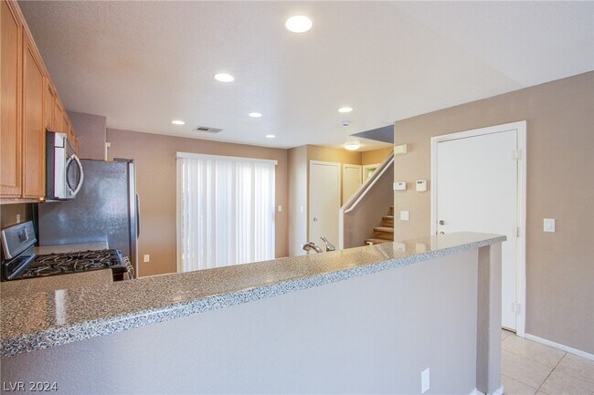 Building Photo - 10448 Dark Sands Ave