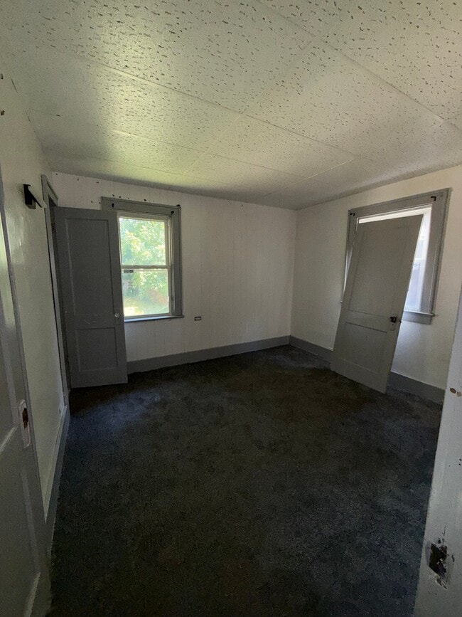 Building Photo - 2217 Maryland Ave