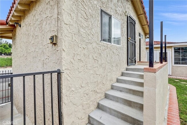 Building Photo - 3515 S Forecastle Ave