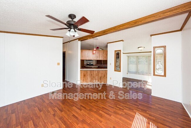 Building Photo - 3244 Thompson Heyward Dr