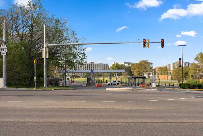 Building Photo - 7812 Hanover Pkwy
