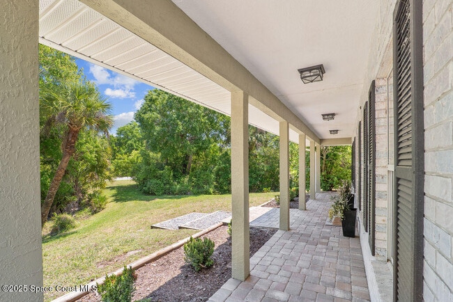 Building Photo - 4357 Ligustrum Dr
