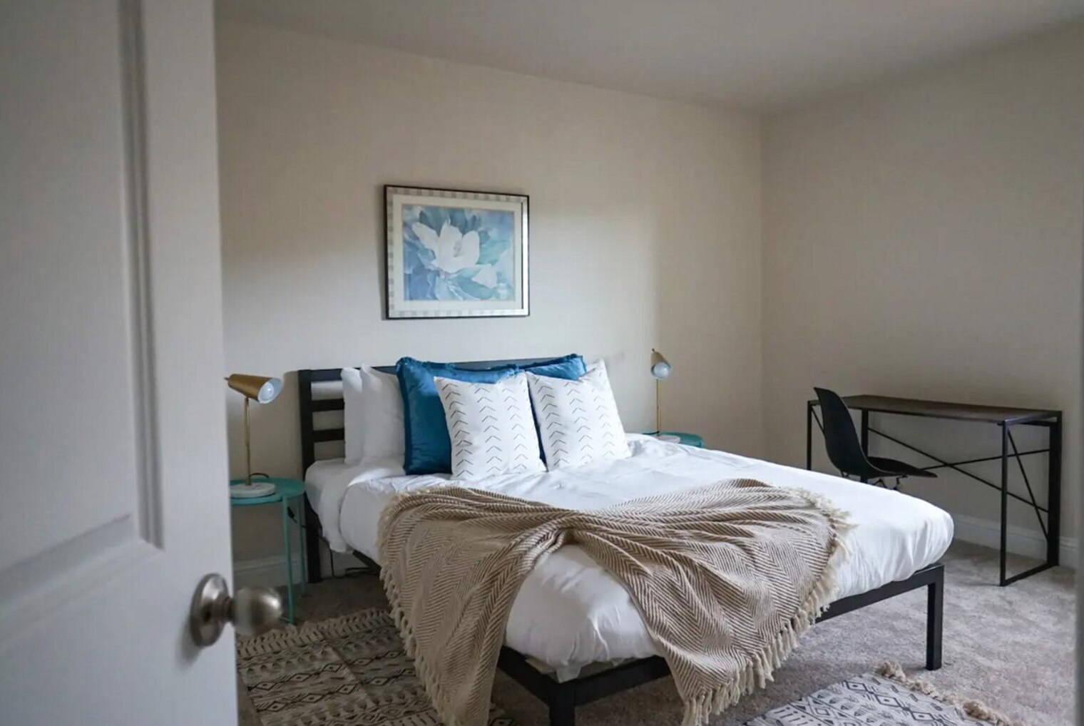 Building Photo - 12701 N Pennsylvania Ave