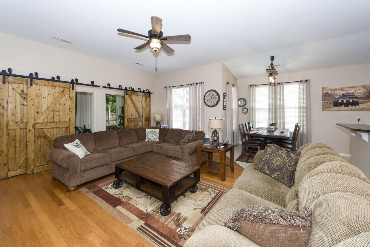 Building Photo - 2613 Spivey Ct