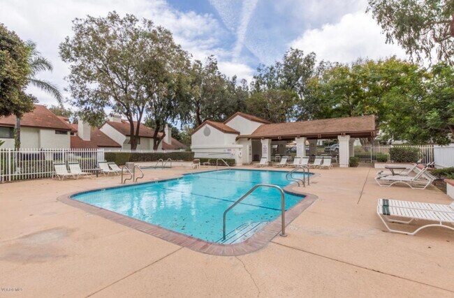 Building Photo - 1137 Mission Verde Dr