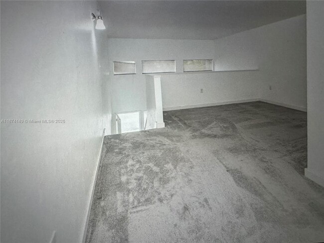 Building Photo - 3984 Crayrich Cir