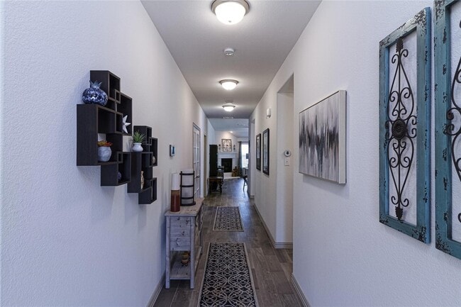 Building Photo - 917 Rosewood St