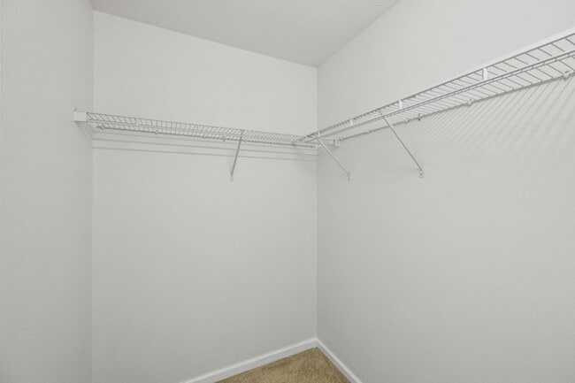 Building Photo - 354 Arapaho Dr