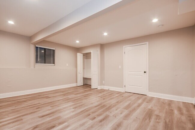 Building Photo - 7987 S 2760 W