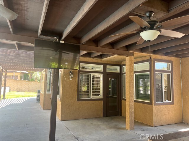 Building Photo - 2300 Meadow View Ln