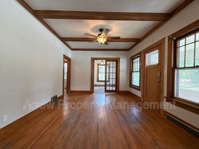 Building Photo - 415 N 32nd St