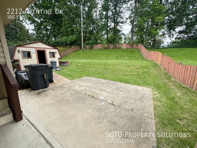 Building Photo - 2212 Aventine Dr