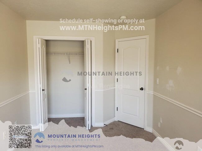 Building Photo - 3113 Provence Ln