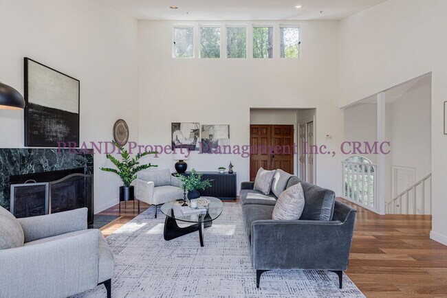 Building Photo - Woodacre Retreat Like Home with Views and ...