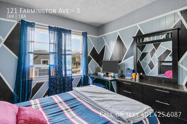 Building Photo - 121 Farmington Ave