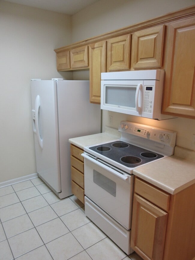 Building Photo - 1115 Kennesaw Ridge Rd