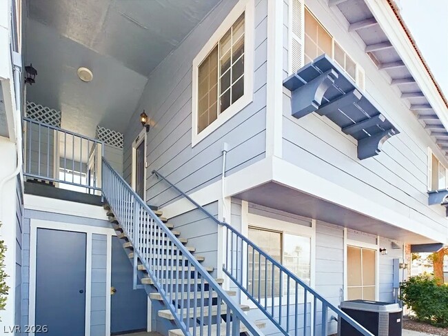 Building Photo - 5350 Rod Ct