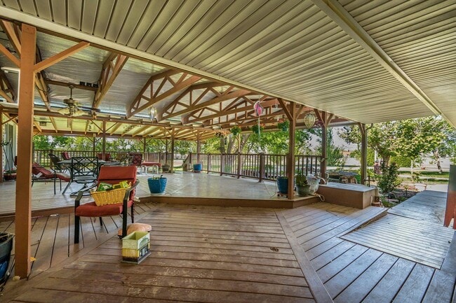 Building Photo - 7518 Lamount Dr
