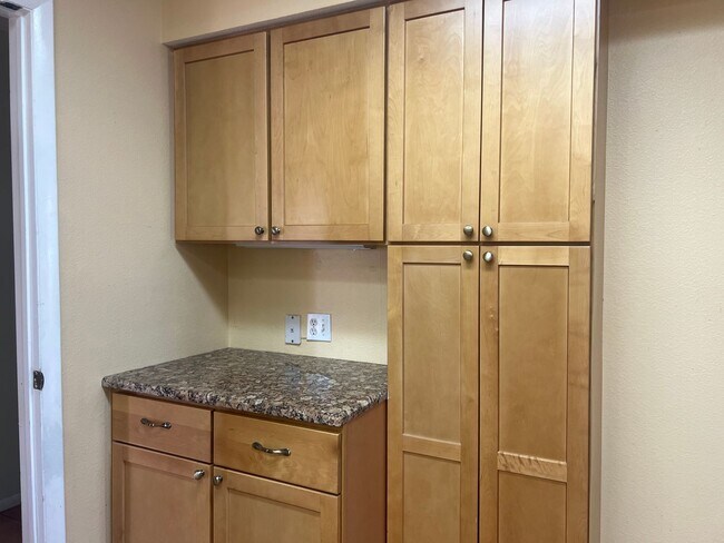 Building Photo - Lovely 2BR2BT South Venice home!