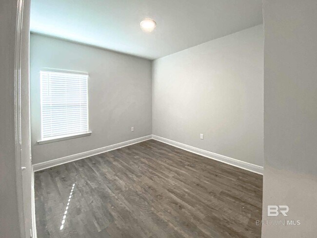 Building Photo - 10641 Northern Dancer Ct