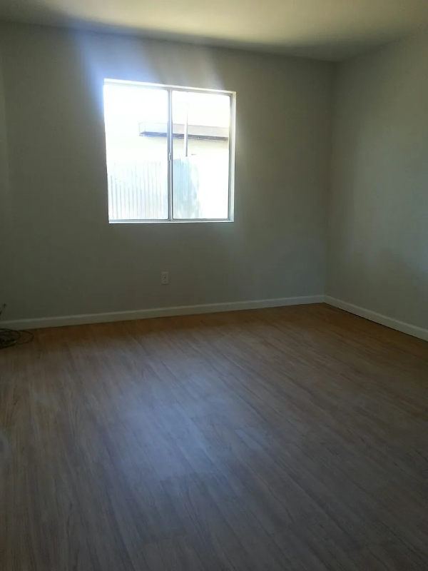 Building Photo - 3646 E Blacklidge Dr