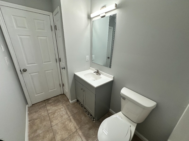 Building Photo - 3906 Dunbar Ave