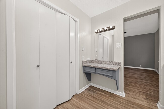 Building Photo - 14030 Cashel Forest Dr