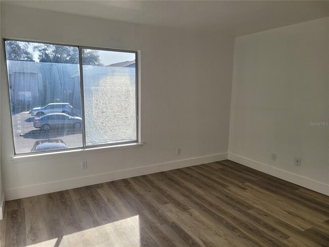 Building Photo - 3914 Coronation Ct