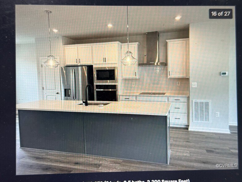 Building Photo - 8837 Foxway Rdg Ln