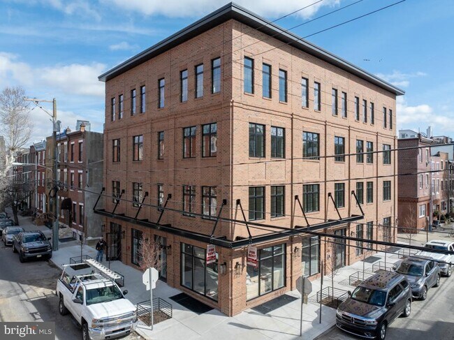 Building Photo - 769 S 10th St