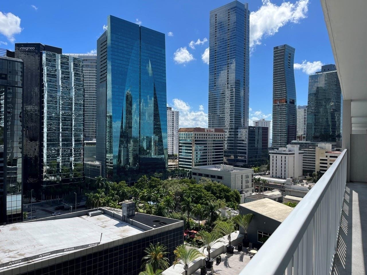 Building Photo - 1250 S Miami Ave